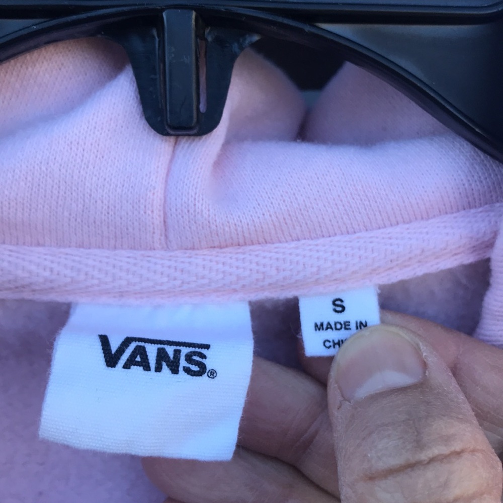 Light pink Van’s hoodie sweatshirt.  Fleece inside, has big pocket in front - Picture 8 of 9